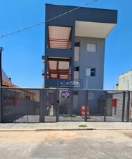 Apartamento à venda por R$ 199.000
