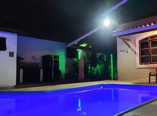 Casa Com Piscina Para Finais De Semana E Feriados - Bairro Belmira Novaes - Peruibe/sp