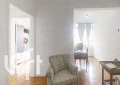 Apartamento à venda em Laranjeiras com 50 m², 1 quarto