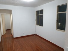 Apartamento à venda em Conjunto California II com 75 m², 2 quartos, 1 vaga