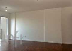 Apartamento à venda em Barra da Tijuca com 116 m², 3 quartos, 1 suíte, 1 vaga