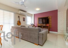 Apartamento à venda em Taquara com 136 m², 3 quartos, 1 suíte, 2 vagas