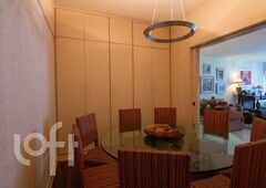 Apartamento à venda em Copacabana com 170 m², 3 quartos, 1 suíte, 1 vaga