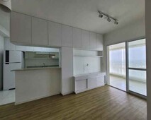 Apartamento para alugar em Pinheiros, com 70 m², 2 dormitórios, 1 suíte e 1 vaga