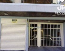 Kitnet com 1 dormitório para alugar, 30 m² por R$ 600/mês - Centro - Pelotas/RS