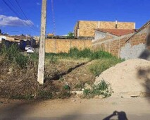 Lote Cidade Jardim esquina com muro