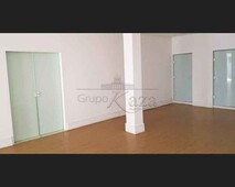 Ponto comercial/Loja/Box para aluguel com 150 metros quadrados