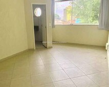 Sala Comercial Galpão / depósito com aluguel por R$1.600 /mês