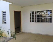 Sobrado para aluguel tem 450 metros quadrados com 4 quartos em Setor Jaó - Goiânia - GO