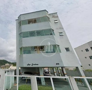 Apartamento com 3 dormitórios à venda, 83 m² por R$ 320.000,00 - Areias - São José/SC