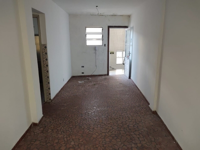 Apartamento em Boqueirão, Praia Grande/SP de 40m² 1 quartos à venda por R$ 137.000,00