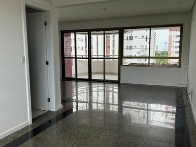 Apartamento em Candeal, Salvador/BA de 142m² 4 quartos à venda por R$ 749.000,00