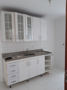 Apartamento em Centro, Campos dos Goytacazes/RJ de 76m² 2 quartos para locação R$ 1.590,00/mes