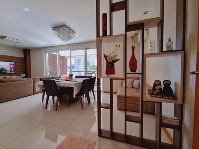 Apartamento em Gleba Fazenda Palhano, Londrina/PR de 121m² 3 quartos para locação R$ 5.800,00/mes