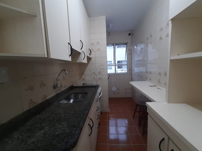 Apartamento em Kobrasol, São José/SC de 49m² 2 quartos para locação R$ 1.550,00/mes