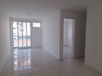 Apartamento em Praça Seca, Rio de Janeiro/RJ de 62m² 2 quartos para locação R$ 1.150,00/mes