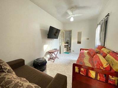 Apartamento em Vila Guilhermina, Praia Grande/SP de 46m² 1 quartos para locação R$ 1.000,00/mes