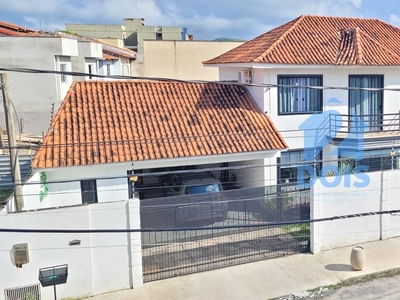 Casa em Aero Clube, Volta Redonda/RJ de 202m² 3 quartos à venda por R$ 1.149.000,00