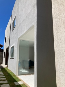 Casa em Buraquinho, Lauro De Freitas/BA de 120m² 3 quartos para locação R$ 3.200,00/mes