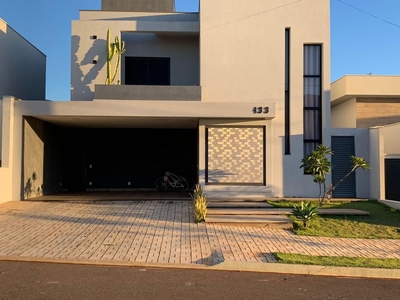 Casa em Centro, Lençóis Paulista/SP de 190m² 3 quartos à venda por R$ 1.039.000,00