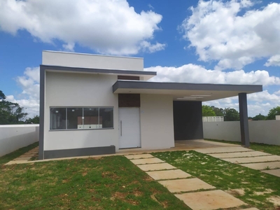 Casa em Condomínio Ninho Verde I, Porangaba/SP de 450m² 3 quartos à venda por R$ 568.000,00