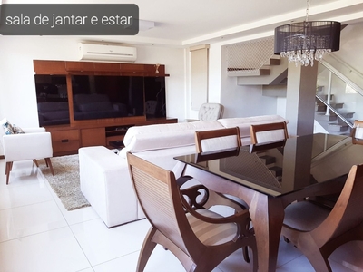 Casa em Itaipu, Niterói/RJ de 305m² 4 quartos à venda por R$ 949.000,00