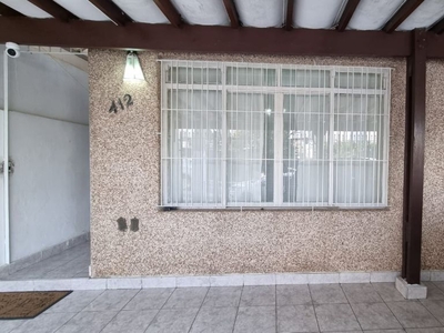 Casa em Jaguaribe, Osasco/SP de 128m² 3 quartos para locação R$ 2.800,00/mes