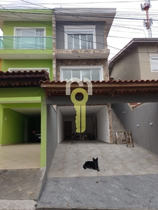 Casa em Jardim Rio das Pedras, Cotia/SP de 158m² 3 quartos à venda por R$ 694.000,00 ou para locação R$ 3.150,00/mes