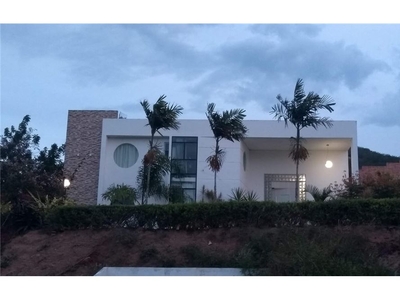 Casa em Maurício de Nassau, Caruaru/PE de 750m² 7 quartos à venda por R$ 1.799.000,00