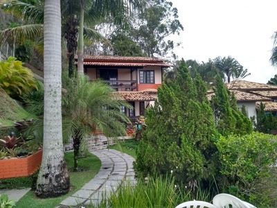 Casa em Pendotiba, Niterói/RJ de 246m² 3 quartos à venda por R$ 849.000,00
