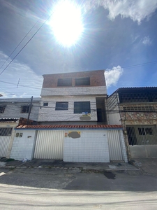 CASA EM PRAZERES