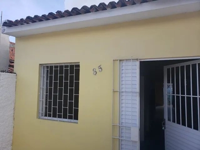 Casa no bairro Centenário