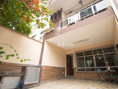 Rio Comprido | Casa 3 quartos, sendo 2 suites