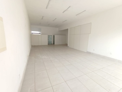 Salão em Vila Pinheiro, Mogi Guaçu/SP de 160m² para locação R$ 3.000,00/mes