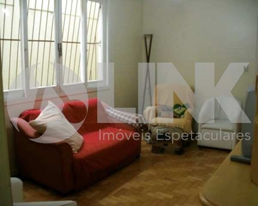 Apartamento de 2 dormitórios à venda em Porto Alegre, no bairro Bom Fim, próximo ao Zaffar