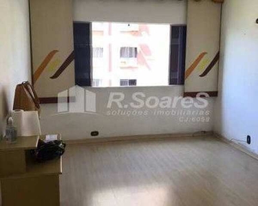 Apartamento para venda possui 66 metros quadrados com 2 quartos em Vila Isabel - Rio de Ja