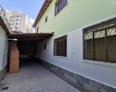 Belo Horizonte - Casa Padrão - Santa Mônica