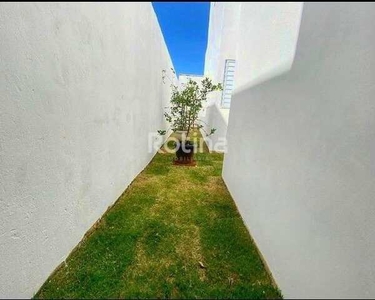 Casa à venda, 3 quartos, 1 suíte, 1 vaga, Bosque dos Buritis - Uberlândia/MG