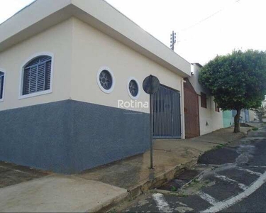 Casa à venda, 3 quartos, 1 suíte, 2 vagas, Brasil - Uberlândia/MG