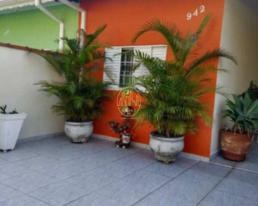 Casa com 3 Dormitorio(s) localizado(a) no bairro CIDADE MORUMBI em São José dos Campos