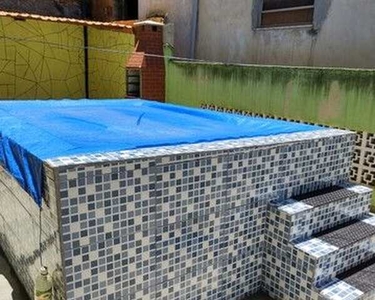Casa com piscina para venda com 2 quartos em Parque Beira Mar - Duque de Caxias - RJ