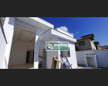 Casa Linear com 3 dormitórios à venda, 76 m² por R$ 374.900 - Jardim Mariléa - Rio das Ost