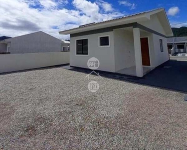 Casa para venda possui 70 metros quadrados com 3 quartos em Bela Vista - Palhoça - SC