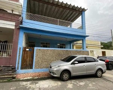 Excelente casa de vila Madureira