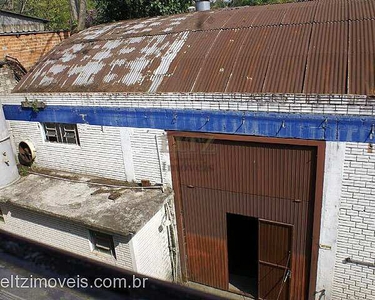 Galpão/ Depósito/ Pavilhão com 2 Dormitorio(s) localizado(a) no bairro Rincao Gaúcho em E