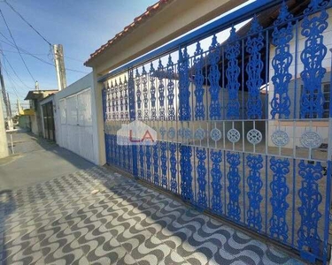 Ref.14362 -Casa Geminada -Edícula -2 Dorm- 3 Banheiros -Quintal