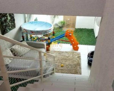 Sobrado com 3 Dormitorio(s) localizado(a) no bairro JARDIM DOS BANDEIRANTES em São José d