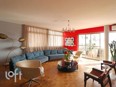 Apartamento à venda em Higienópolis com 213 m², 3 quartos, 1 suíte, 2 vagas