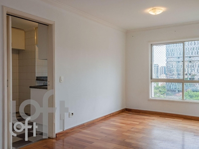 Apartamento à venda em Vila Olímpia com 72 m², 2 quartos, 1 suíte, 1 vaga