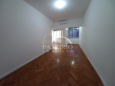 Apartamento em Copacabana, Rio de Janeiro/RJ de 107m² 3 quartos à venda por R$ 1.089.000,00